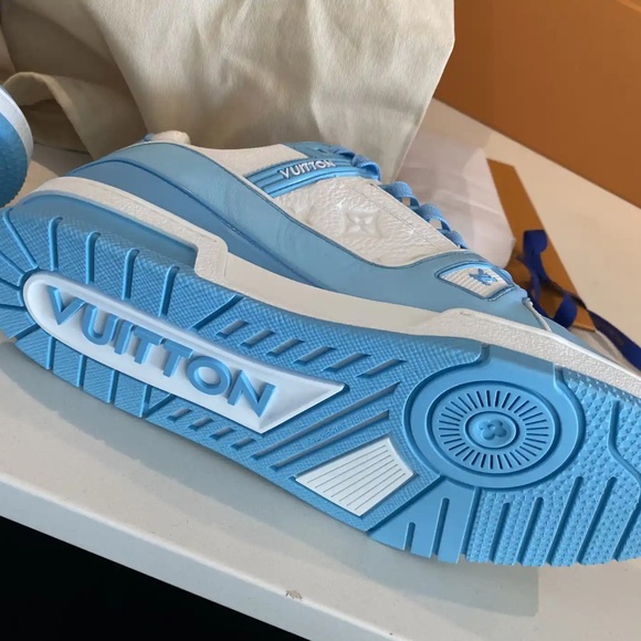 LV Trainer Sneaker Sky Blue - Picture 2 of 14